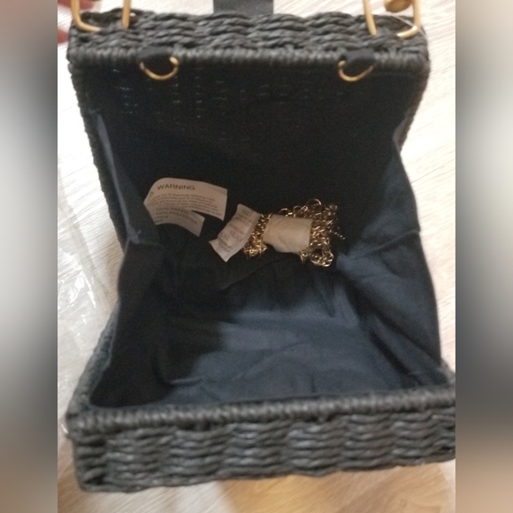 NWT New York & Co small wicker purse - Picture 2 of 5